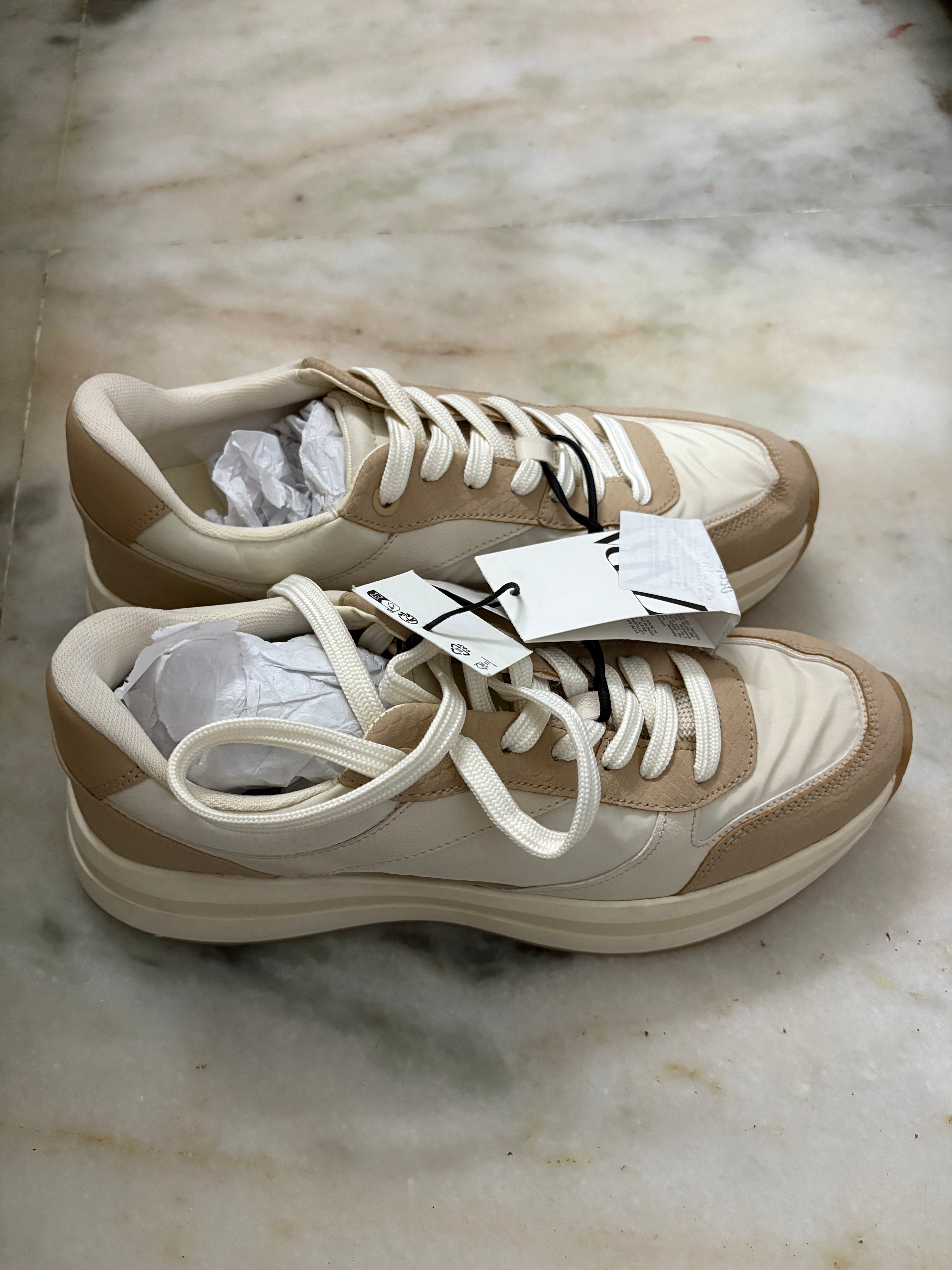 zara sneakers