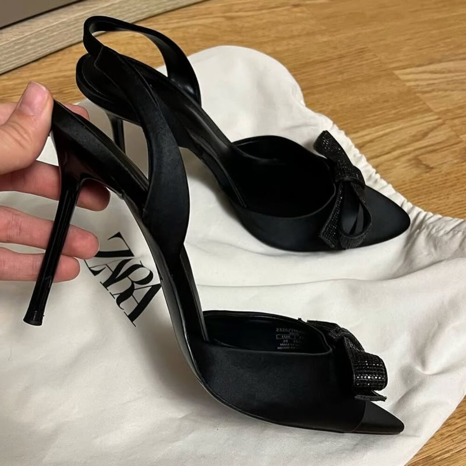 zara black heels
