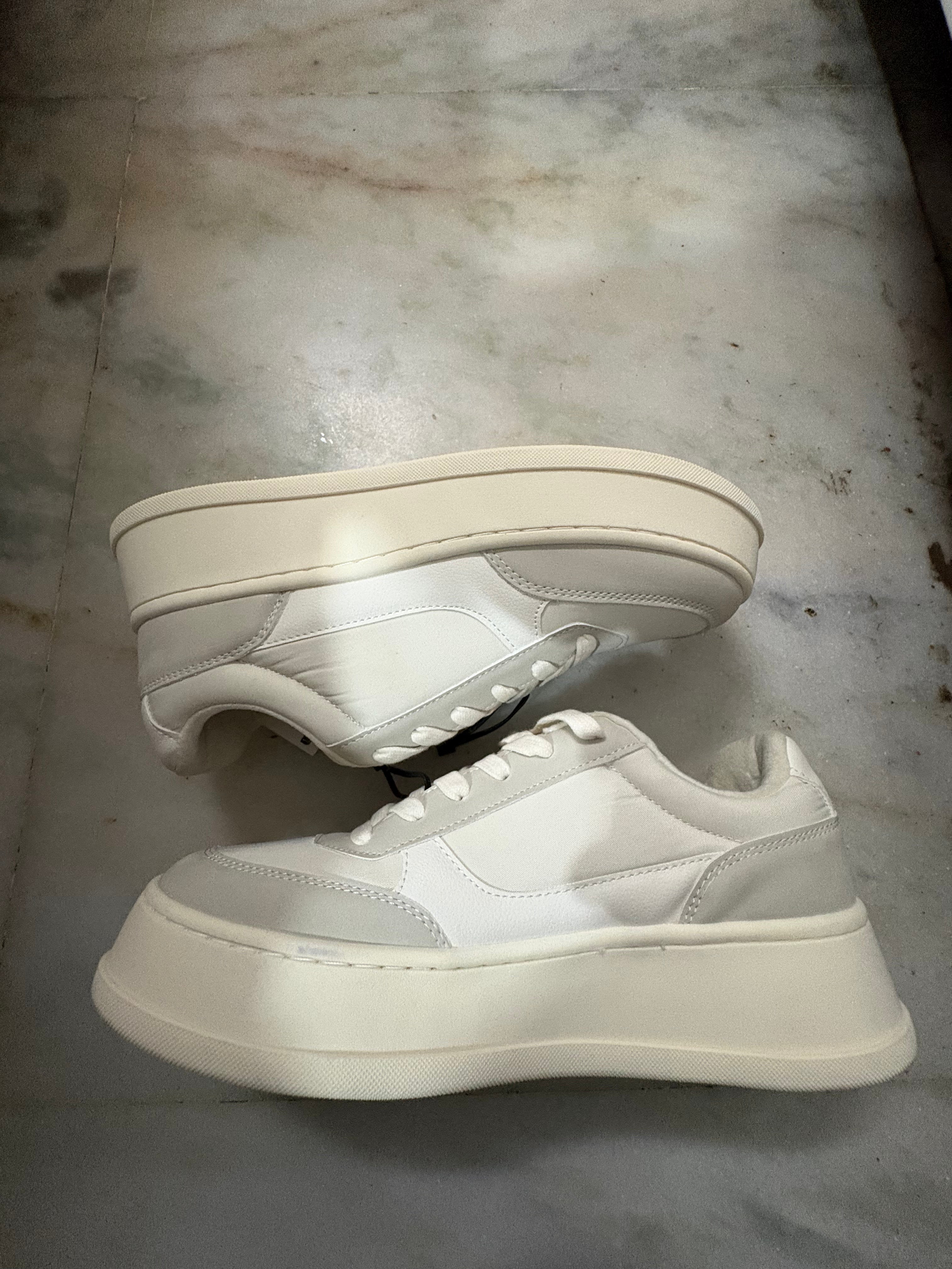 zara sneakers